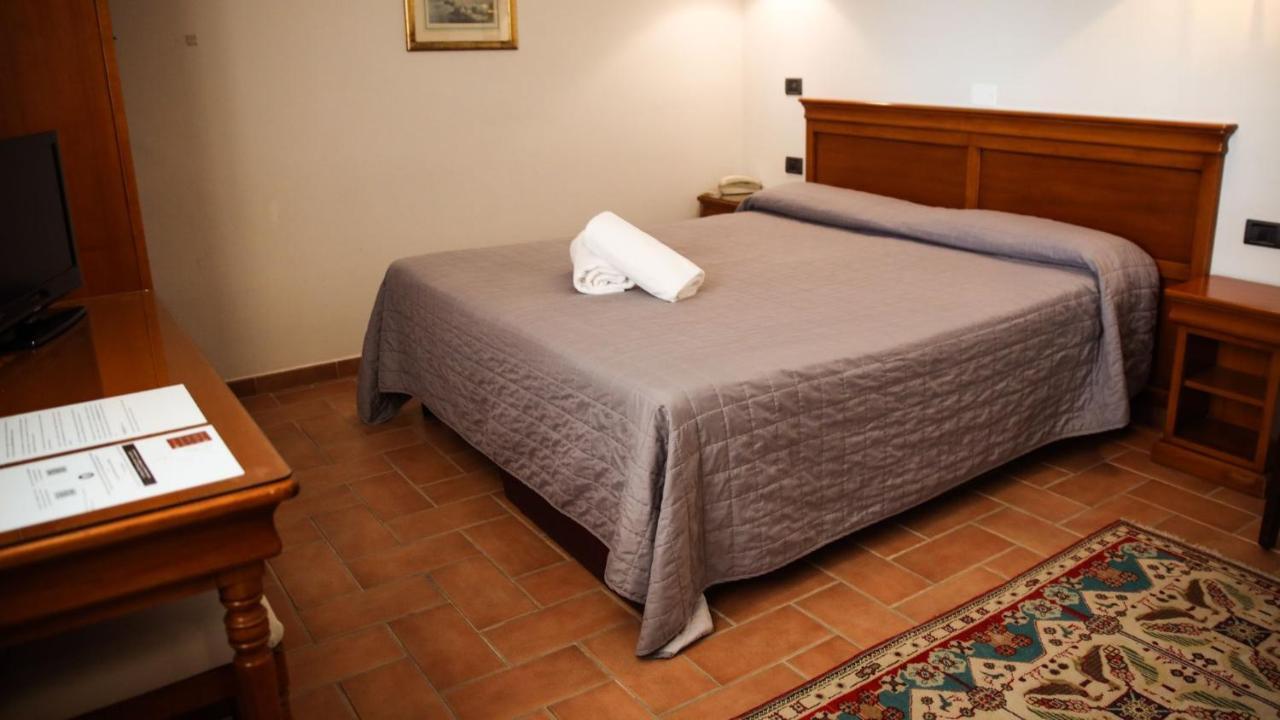 Bagno Santo Residence Saturnia Esterno foto