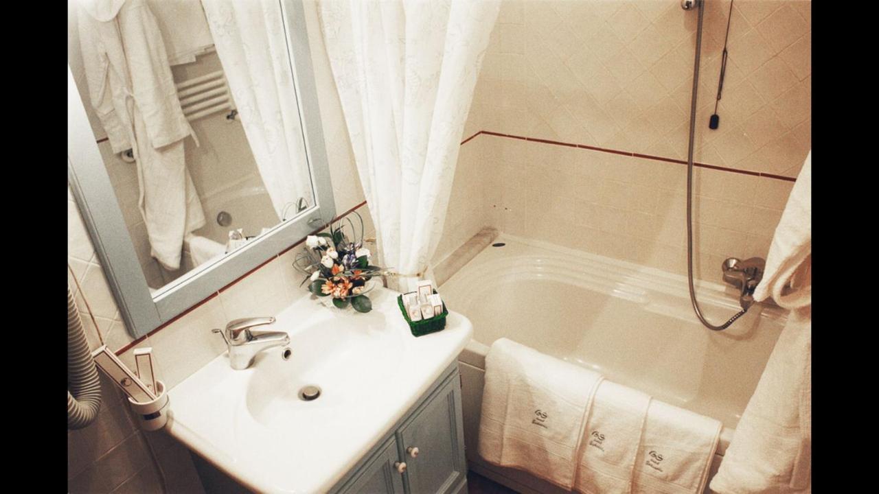 Bagno Santo Residence Saturnia Esterno foto