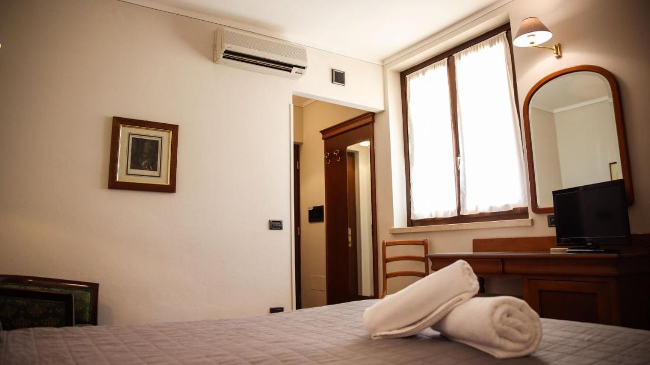 Bagno Santo Residence Saturnia Esterno foto